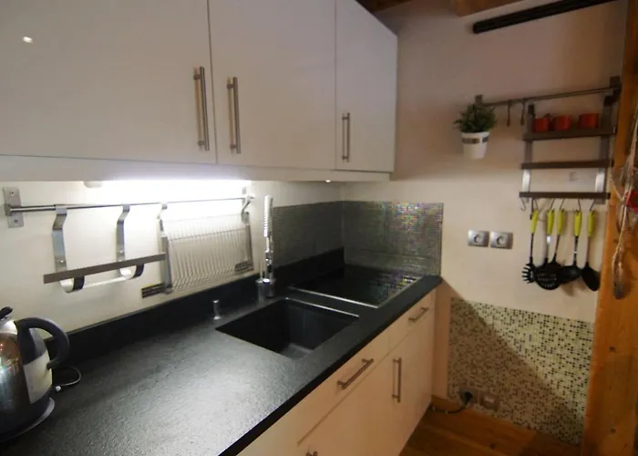 Apartment Les Jardins De L'astoria By Interhome Chamonix